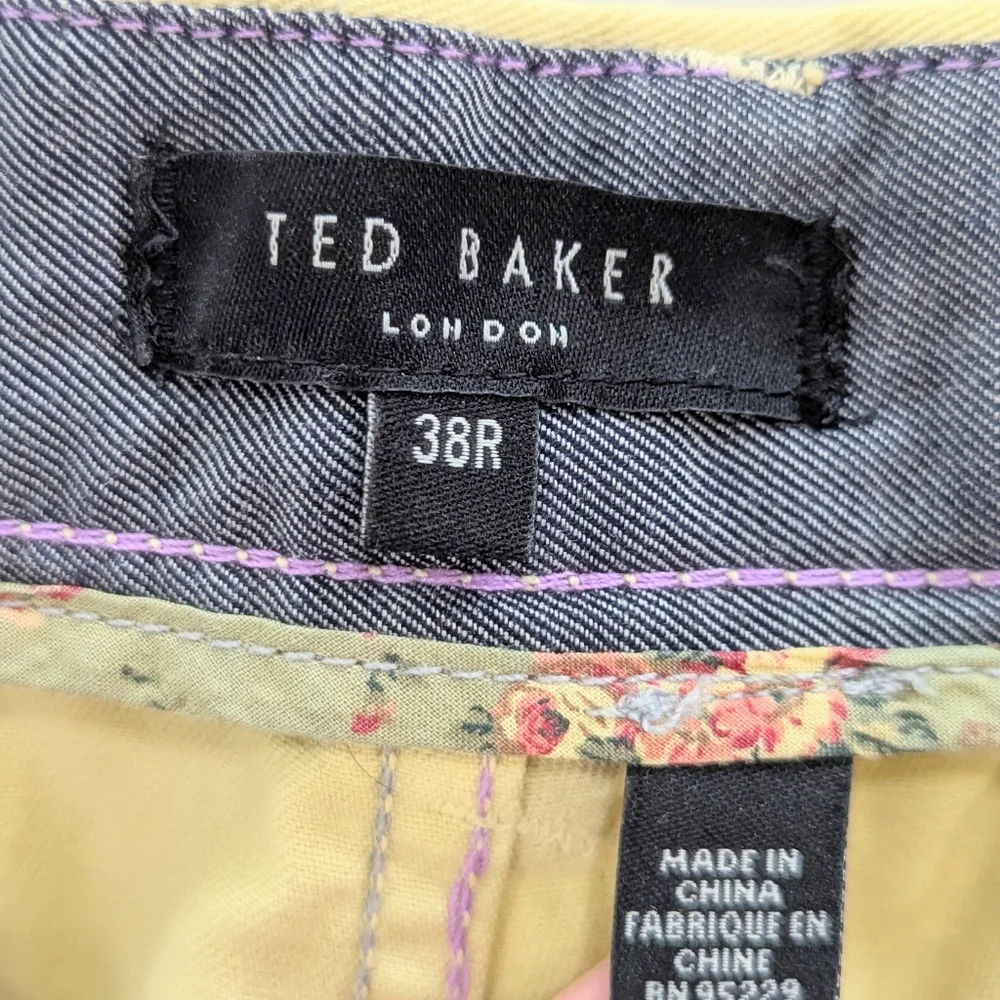 Ted Baker London Classic Flat Front Shorts Chino Pastel Yellow Khakis Size 38R